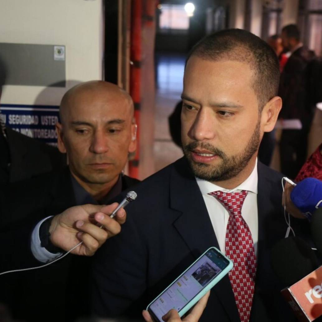 El juicio contra los abogados Diego Cadena Ramírez y Juan José Salazar, se desarrolla en paralelo al proceso penal contra el expresidente Álvaro Uribe. FOTO: Colprensa