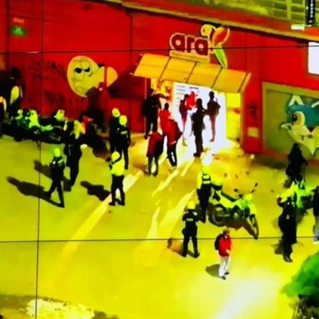 Los disturbios en la zona se extendieron hasta altas horas de la noche. Foto: Captura de video redes sociales. 