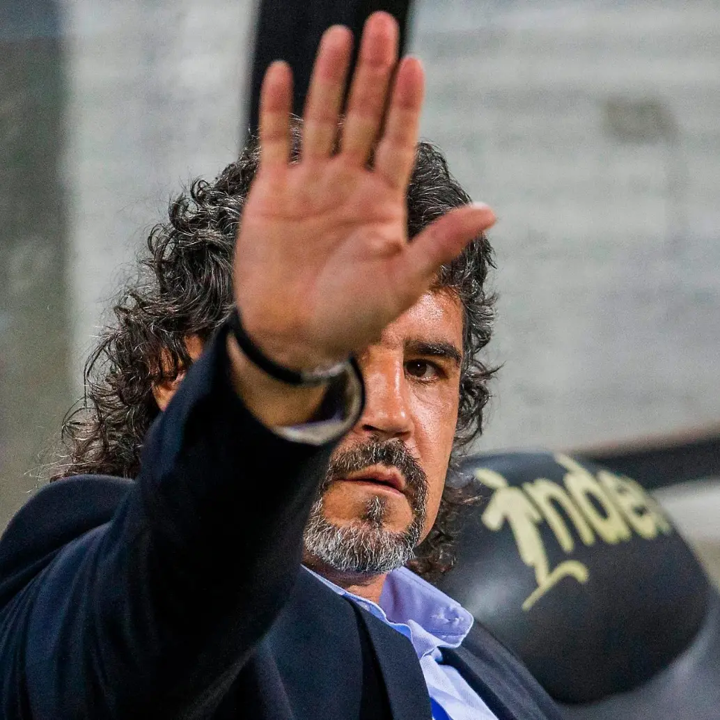 El entrenador antioqueño Leonel Álvarez dirigió al Medellín en 2016, cuando consiguió su título más reciente de Liga. Foto: El Colombiano