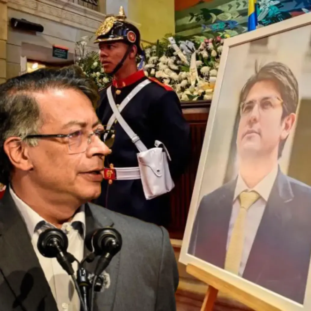 El senador murió el 11 de agosto tras luchar dos meses por su vida. Foto: Colprensa