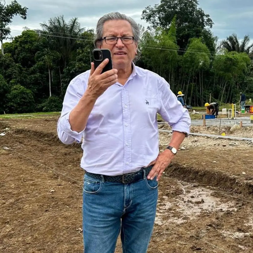 Mayo 22 de 2026. Imágenes sobre la construcción de las Zonas de Ubicación Temporal para la Coordinadora Nacional en los diálogos de paz con el delegado Armando Novoa (Imágenes suministradas)