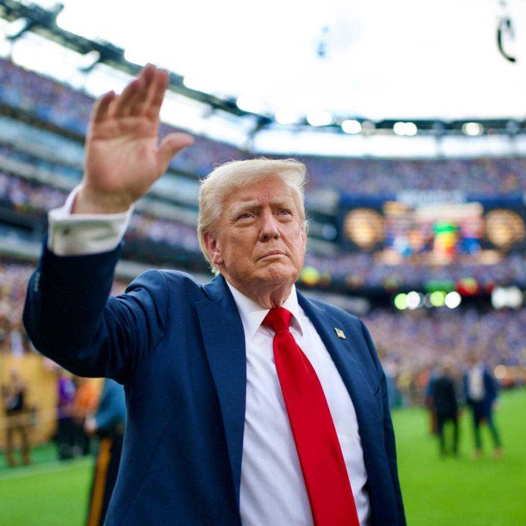 El presidente estadounidense Donald Trump durante la final del Mundial de Clubes entre el Chelsea y el Paris Saint-Germain. FOTO: Casa Blanca