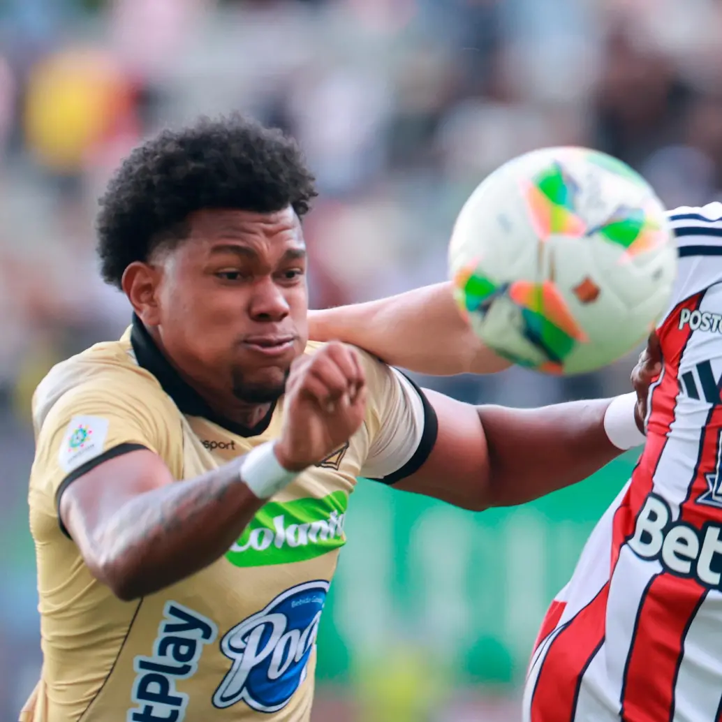 <p>El antioqueño Bryan Castrillón fue de los mejores jugadores de Junior ante Águilas.</p><p><span class="mln_uppercase_mln">FOTO</span> <b><span class="mln_uppercase_mln">Manuel Saldarriaga</span></b></p>