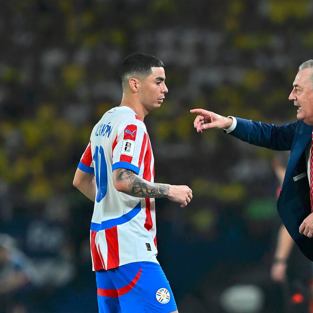 <p>El técnico argentino Gustavo Alfaro dirigió su primer partido al frente de Paraguay el 6 de septiembre de 2024, en la séptima jornada. Hoy, 272 días después, los guaraníes no conocen la derrota. </p><p><span class="mln_uppercase_mln">FOTO</span> <b><span class="mln_uppercase_mln">GETTY</span></b></p>