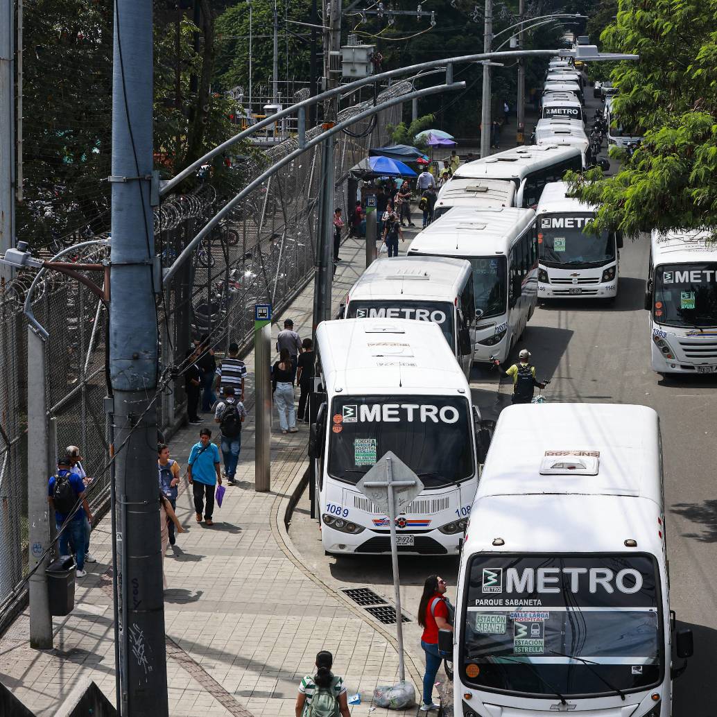 El auxilio de transporte se determinó por decreto y fue oficializado por el Gobierno Nacional. Foto: Manuel Saldarriaga Quintero.