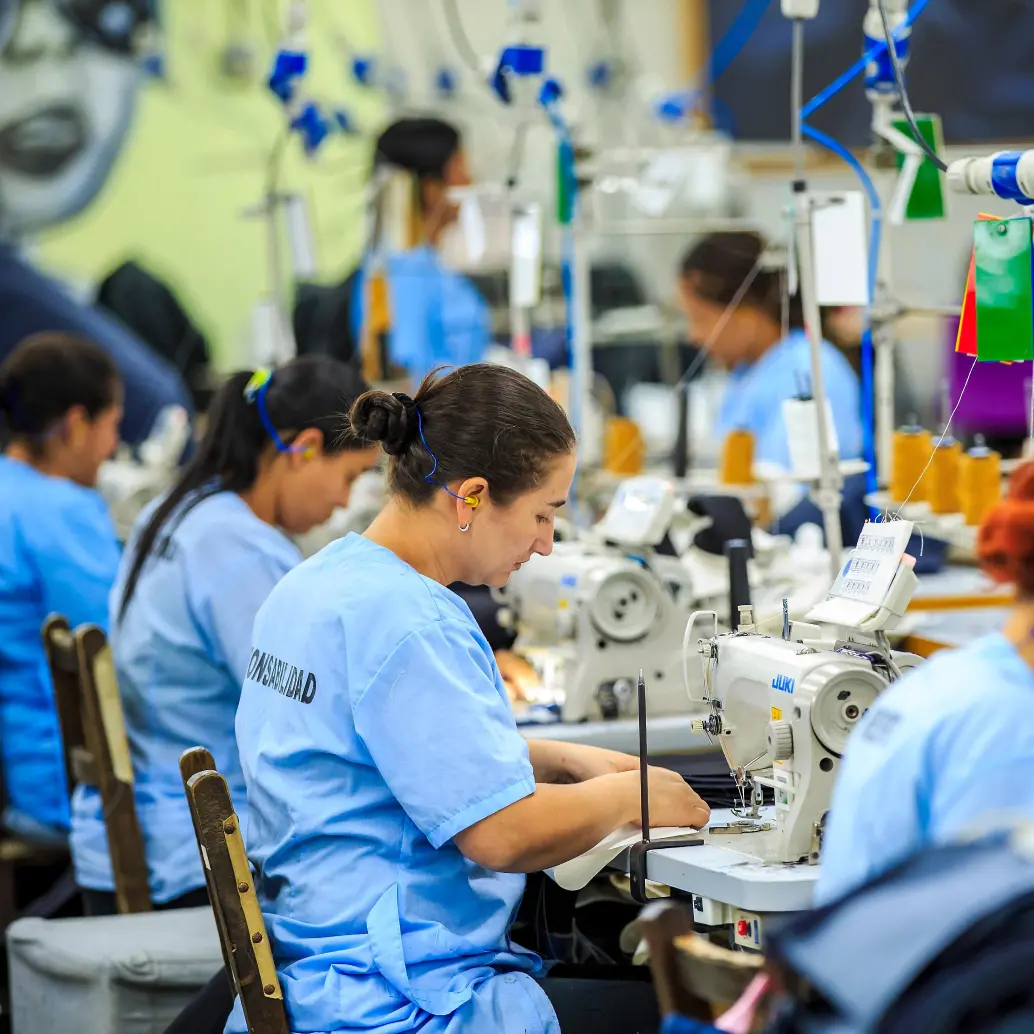 El salario mínimo de $2 millones rige de forma transitoria mientras el Consejo de Estado decide de fondo. FOTO EL COLOMBIANO. 