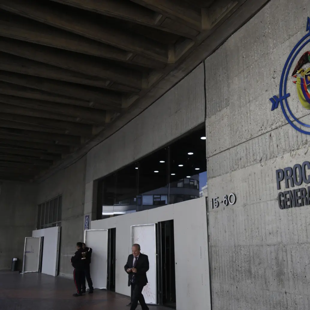 La Procuraduría respondió a las reclamaciones por la firma del decreto que convoca a una consulta popular. FOTO: Colprensa