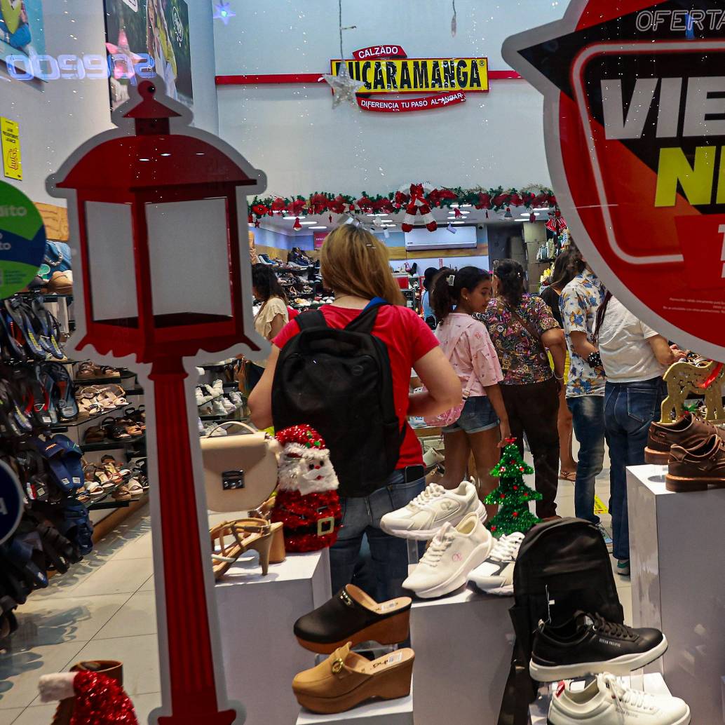 La oferta comercial colombiana está a la orden del día para el Black Friday del próximo fin de semana. FOTO Manuel Saldarriaga