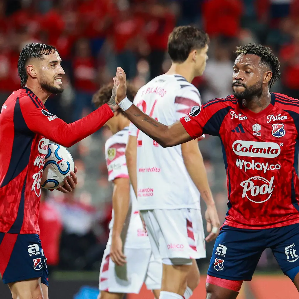 El defensor chocoano Léyser Chaverra anotó un gol en la última victoria del Medellín contra Chicó en el Atanasio Girardot. Foto: Manuel Saldarriaga