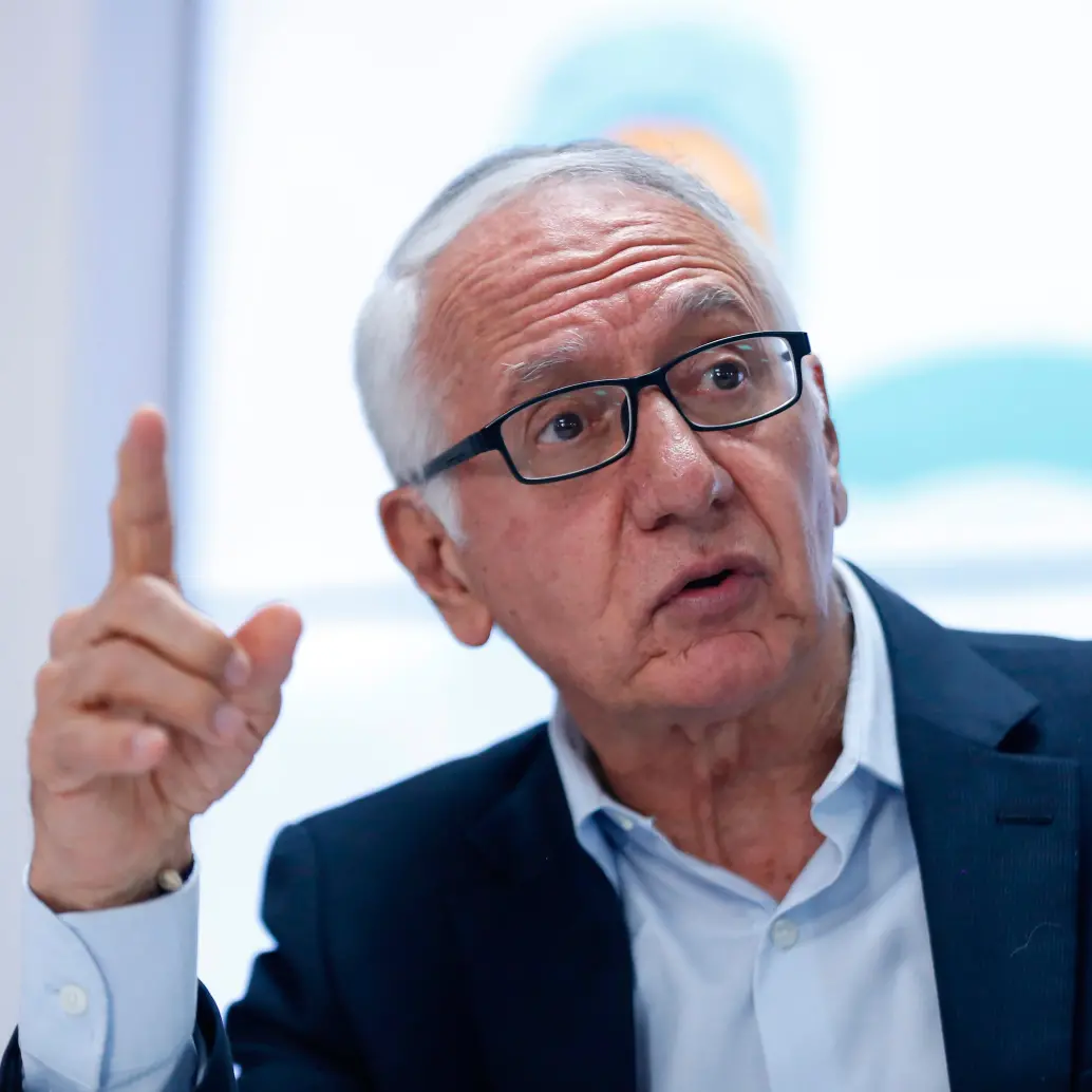 La Corte Constitucional citó al ministro de Salud, Guillermo Jaramillo, para responder por la suficiencia de la UPC. FOTO: Presidencia