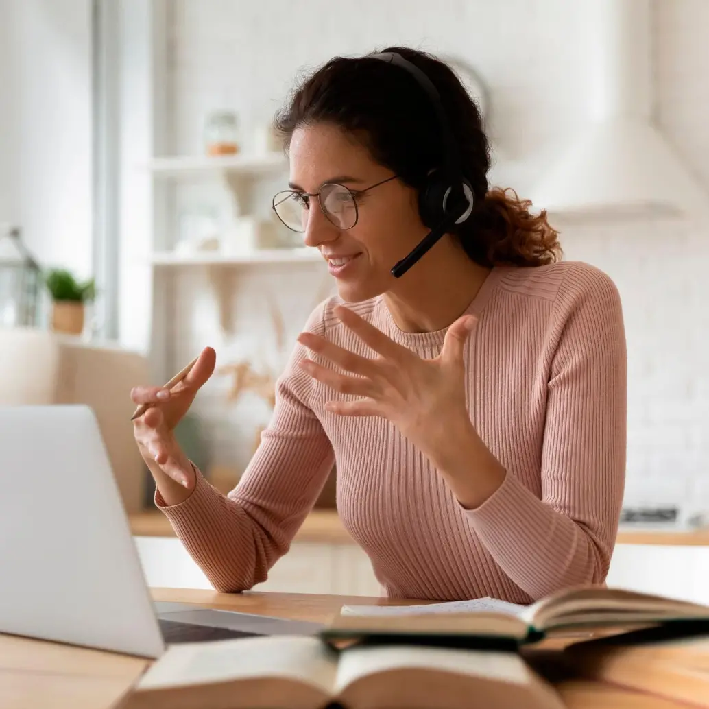 LCN Idiomas ofrece formación y crecimiento laboral para quienes dominan el inglés. FOTO: GETTY