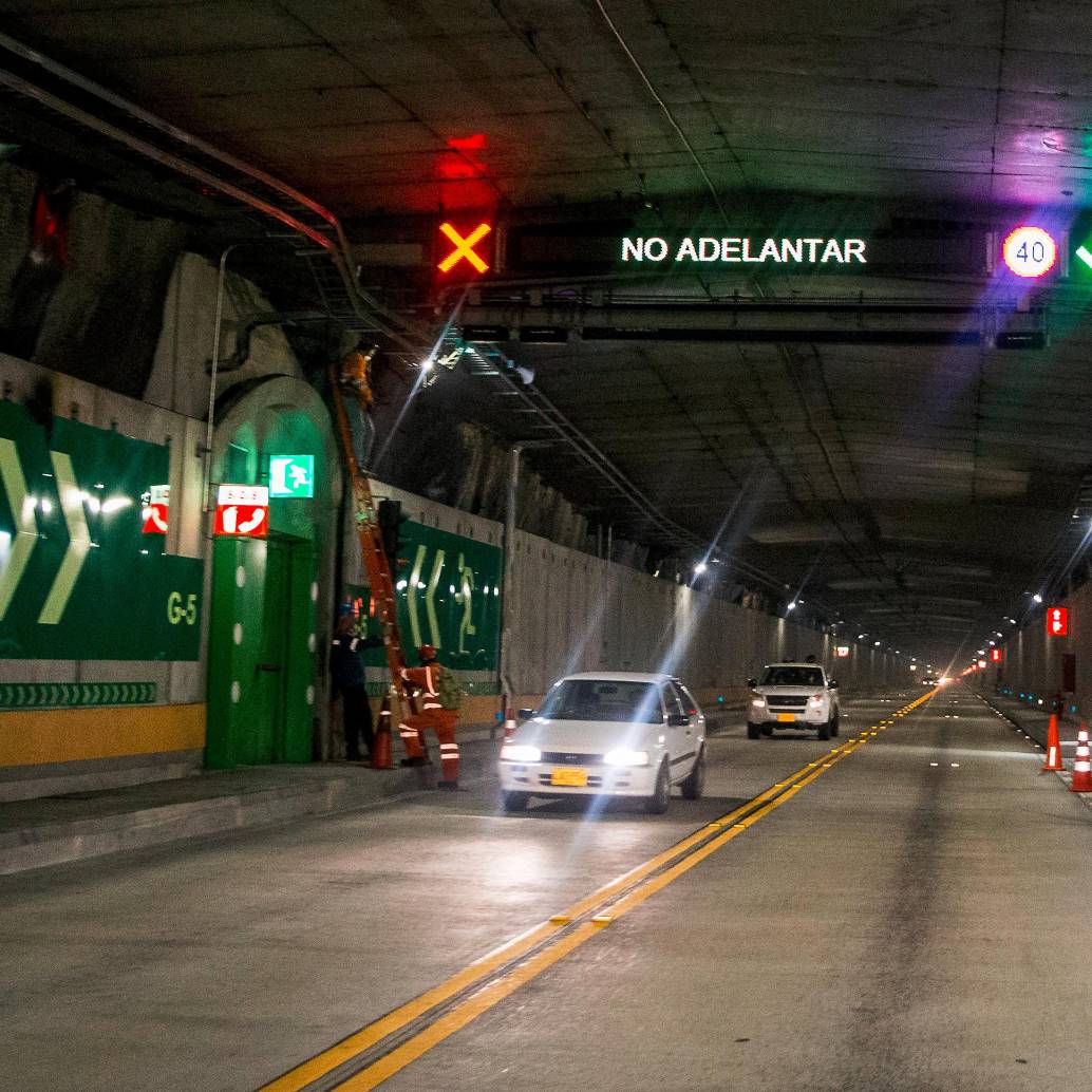 La operación del Túnel de Oriente se verá afectada en las noches durante esta semana, por lo que se le recomienda a los conductores tomar rutas alternas para llegar al aeropuerto José María Córdova o a los demás destinos. FOTO: JULIO CÉSAR HERRERA