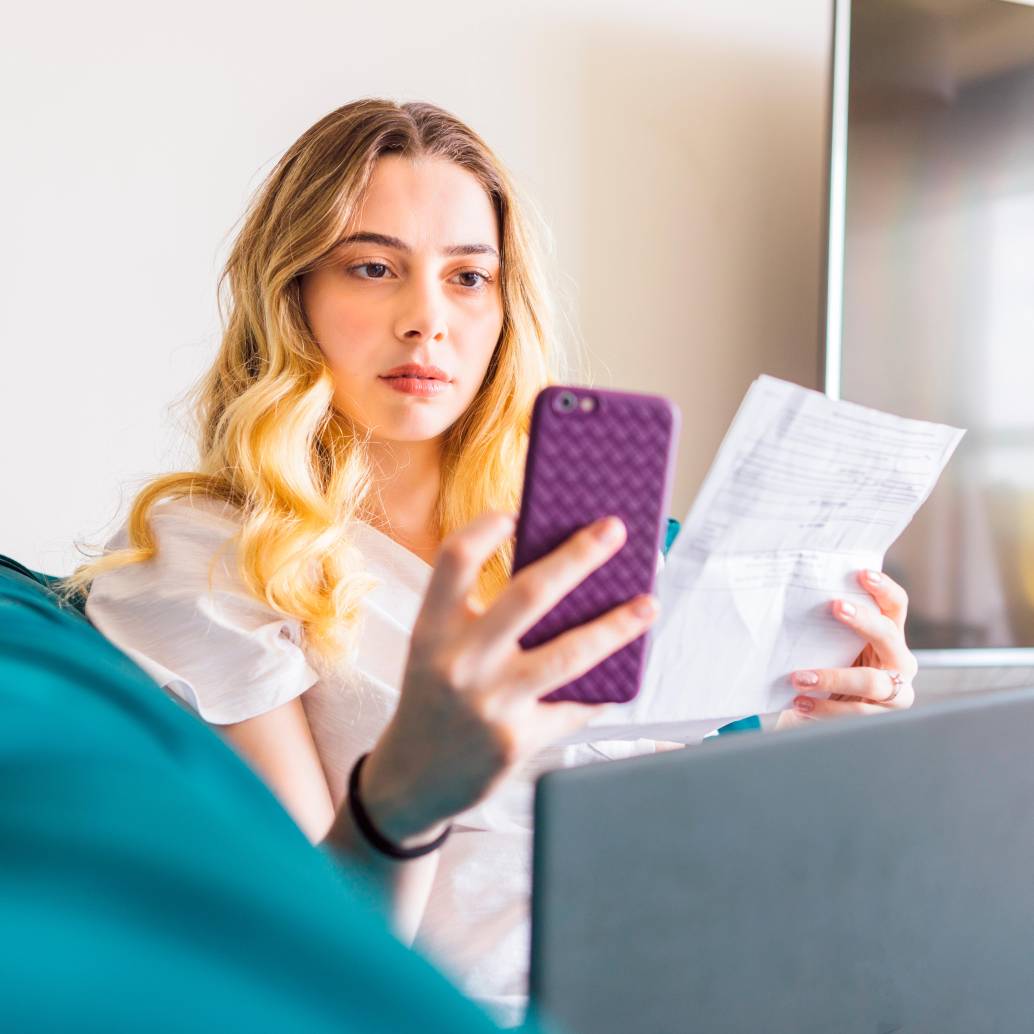 Los operadores móviles ofrecen planes con privilegios como acceso a Facebook, WhatsApp y otras aplicaciones sin consumir datos. Foto: GETTY