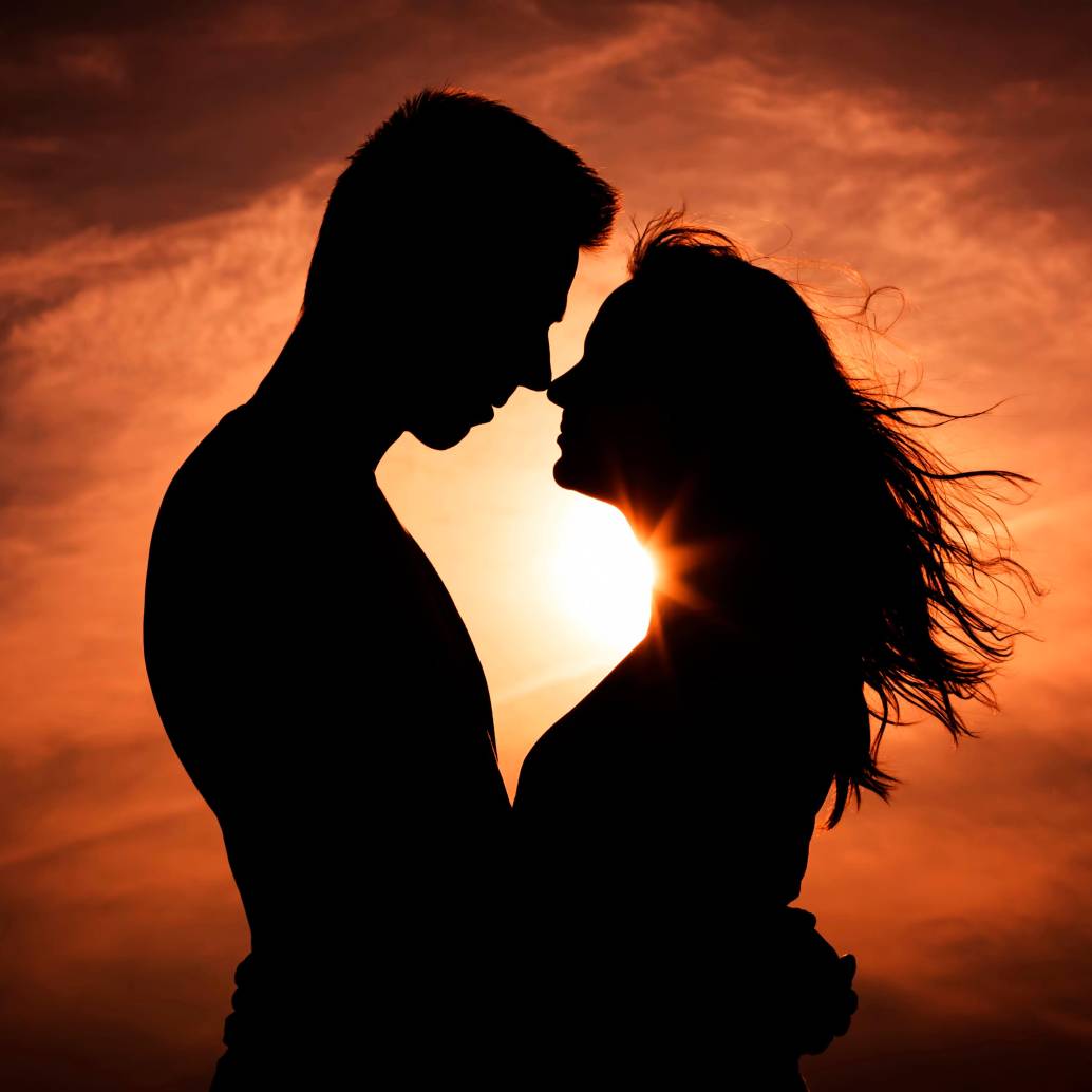 Hace más de dos millones de años los humanos tuvieron que recurrir a la monogamia. FOTO: Depositphotos