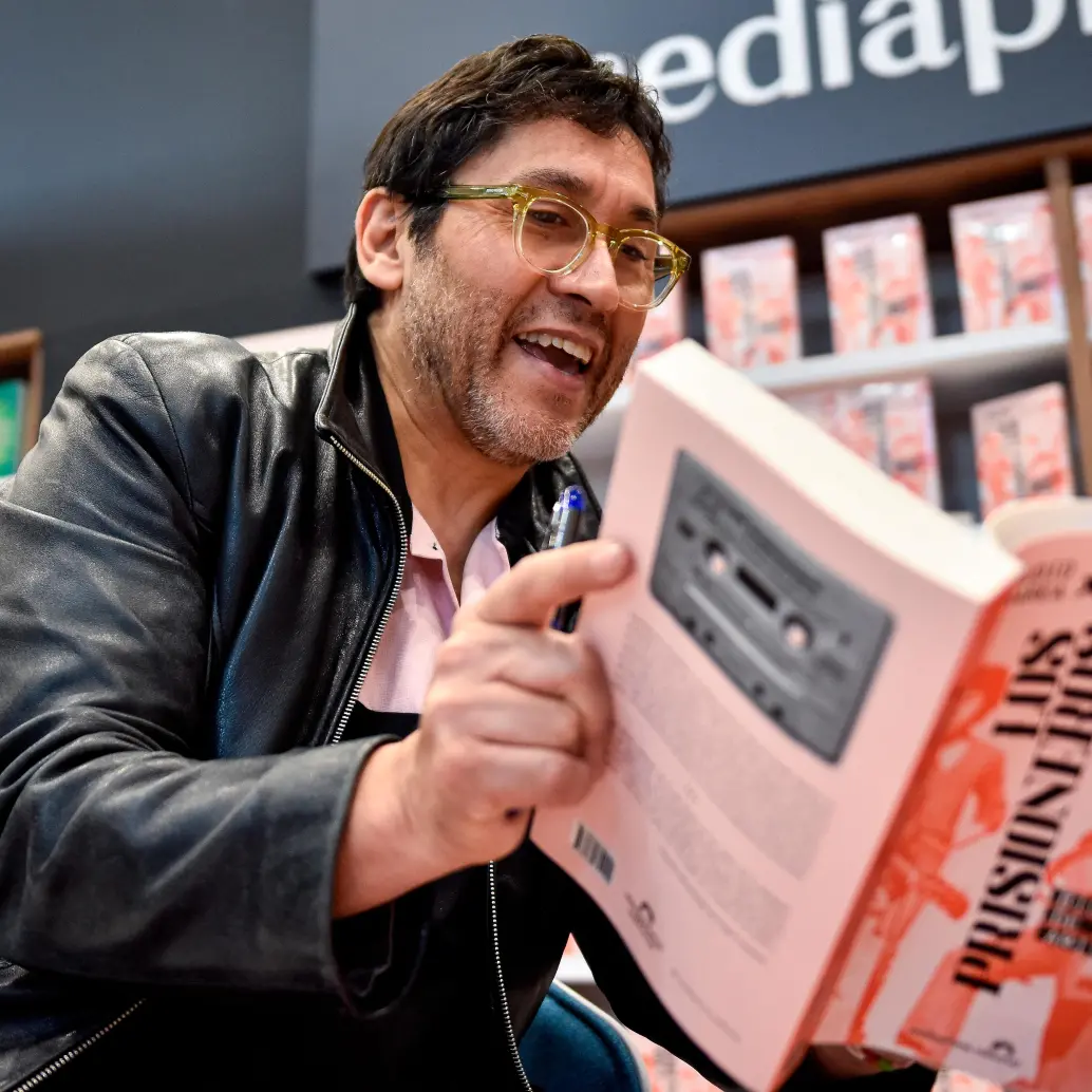 Claudio Narea estuvo en la FILBo presentando su libro sobre la banda que fundó al lado de Jorge González y Miguel Tapia. FOTO Colprensa
