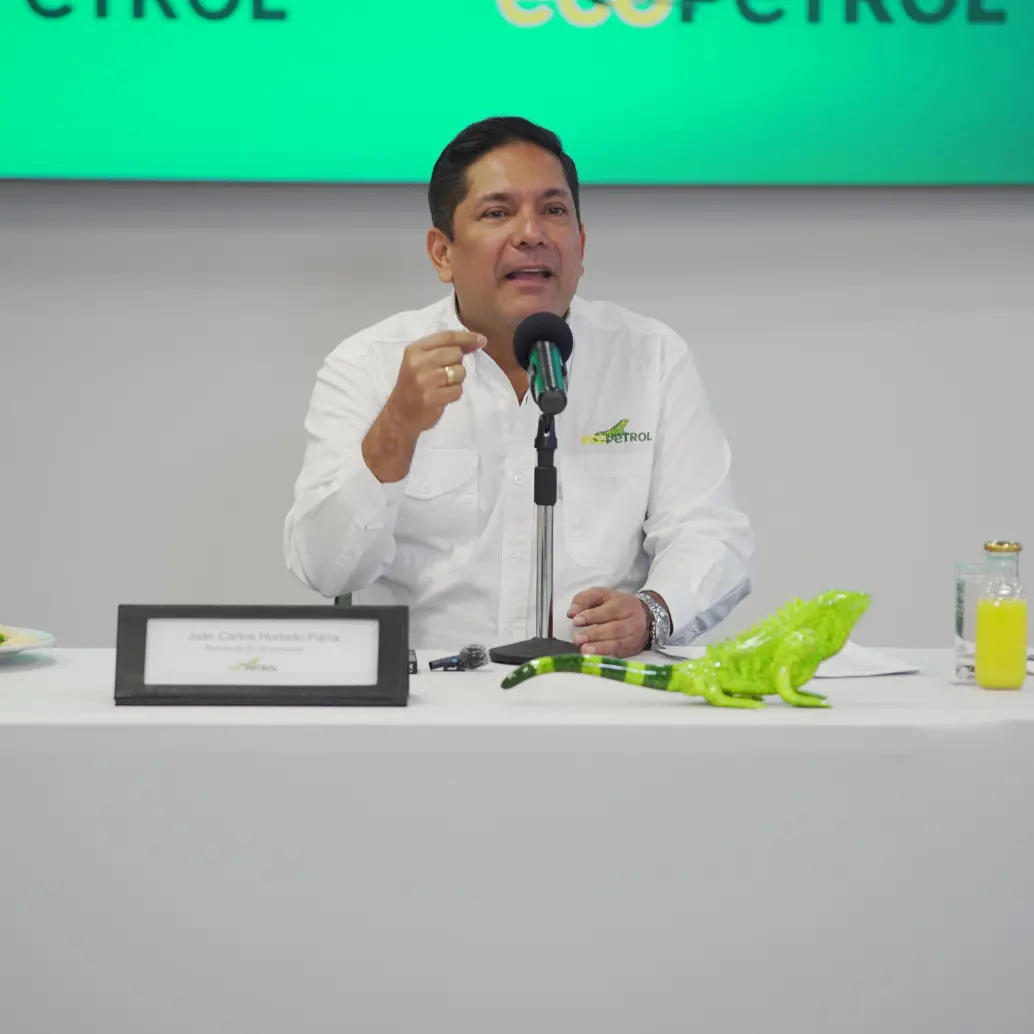 El presidente encargado de Ecopetrol, Juan Carlos Hurtado, enfatizó que su gestión responde exclusivamente a la junta directiva de Ecopetrol y aseguró que no ha tenido contacto con Ricardo Roa, desde su salida temporal. FOTO: Cortesía Ecopetrol