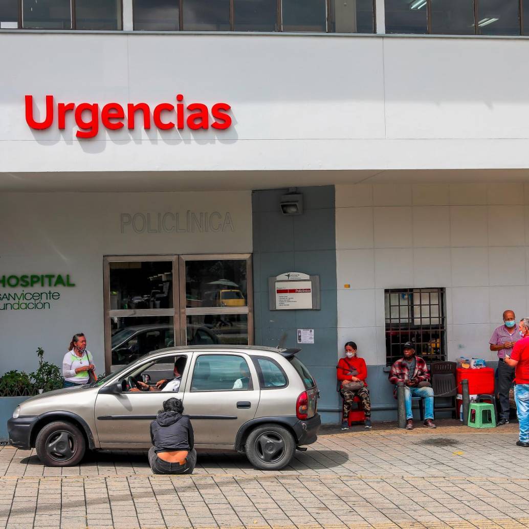 Las urgencias del Hospital San Vicente Fundación, de Medellín, también conocida como Policlínica, es una de las más saturas de Medellín. FOTO: CARLOS VELÁSQUEZ
