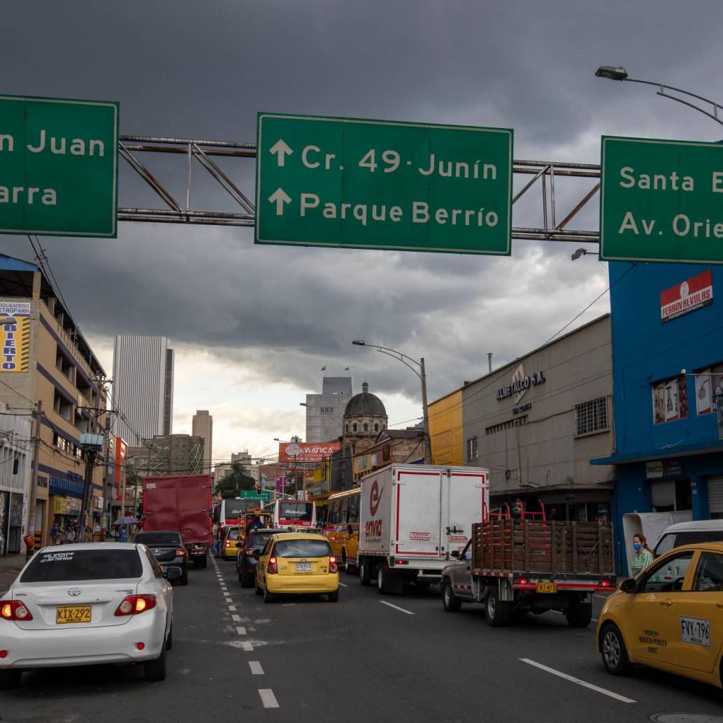 Los infractores de la medida podrían recibir multas de hasta 15 salarios mínimos diarios y la inmovilización de sus vehículos FOTO: ARCHIVO EL COLOMBIANO