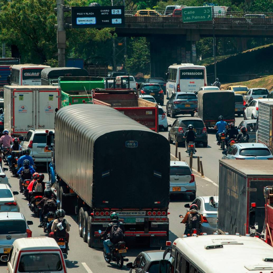Con la medida del pico y placa se busca reducir lo máximo posible las congestiones viales en los principales corredores del Valle de Aburrá. FOTO: CAMILO SUÁREZ