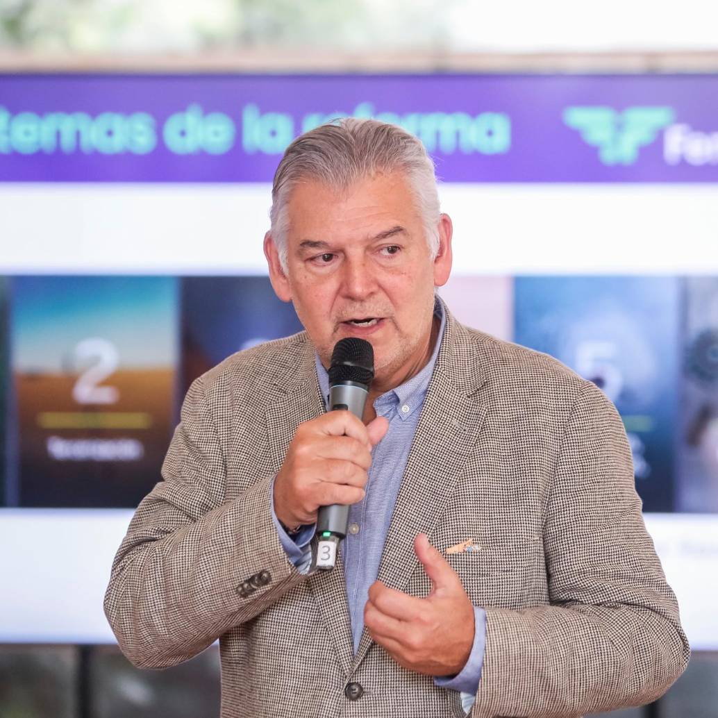 Cabal indicó que los gremios siguen con la mano tendida para trabajar con el Gobierno. FOTO: COLPRENSA