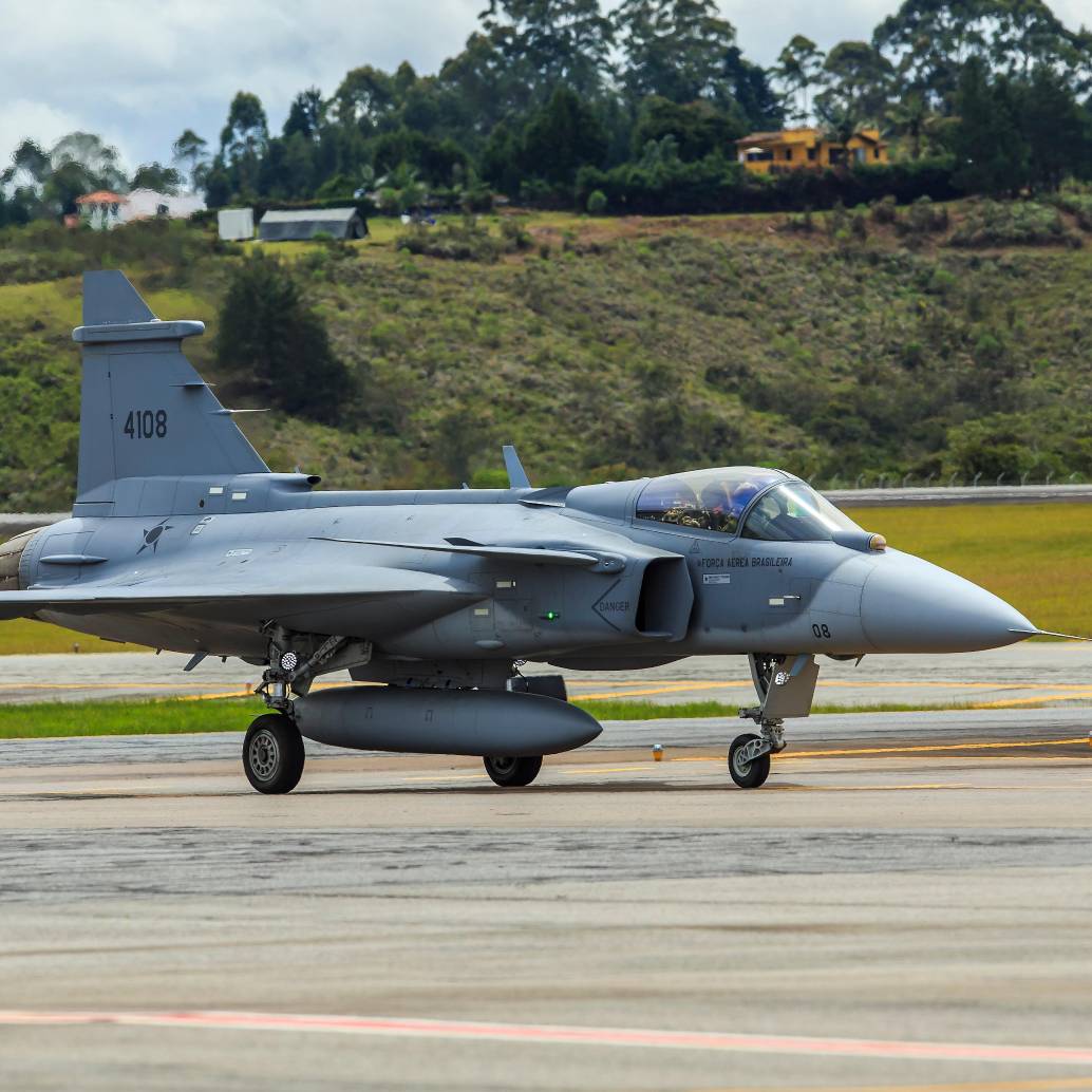 Los aviones Gripen de la empresa Saab ya fueron presentados en la Feria Internacional Aeronáutica de Rionegro, Antioquia, en 2025. FOTO: ANDRÉS CAMILO SUÁREZ ECHEVERRY.