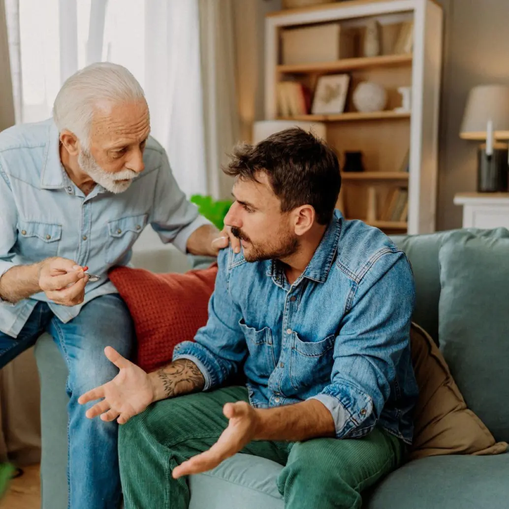Una vez cumplido los 18 años, los padres no tienen obligaciones con los hijos salvo en casos especiales. Foto: Getty Images
