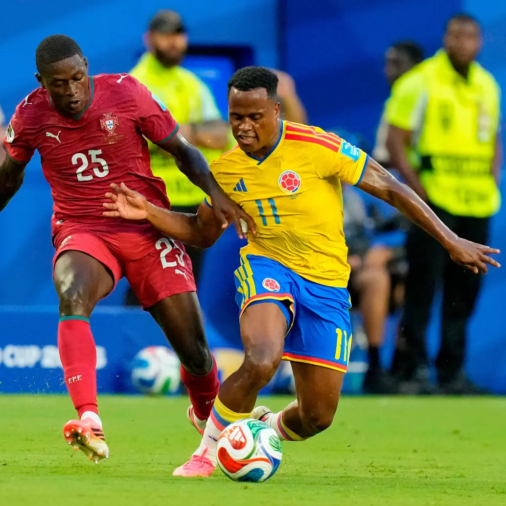 El chocoano Jhon Arias volvió a exhibir su fútbol dinámico. Fue uno de los hombres más destacados de la Selección. <span class="mln_uppercase_mln">FOTO</span> <b><span class="mln_uppercase_mln">juan a. sánchez</span></b> 