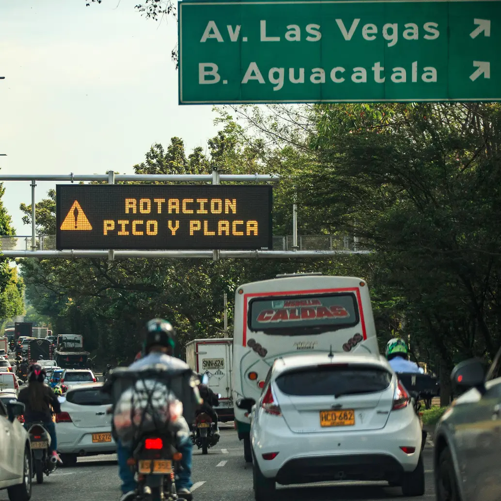 La medida del pico y placa tiene como objetivo descongestionar los principales corredores del Valle de Aburrá. FOTO: CAMILO SUÁREZ