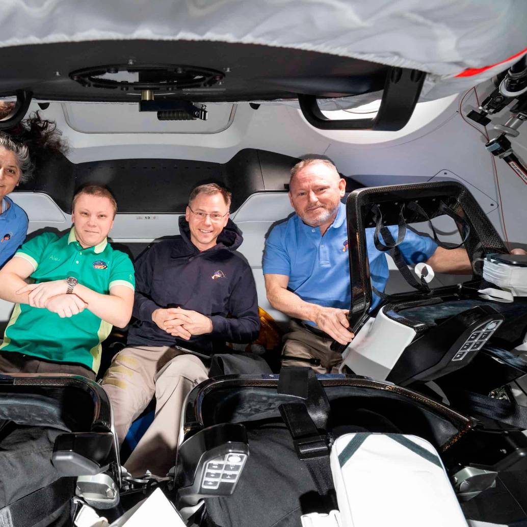 Suni Williams, Aleksandr Gorbunov, Nick Hague y Butch Wilmore regresarán a la Tierra en la nave Dragon. FOTO Space X