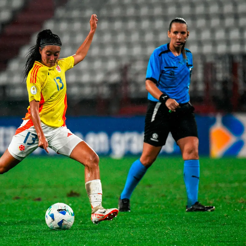 Isabella Amado, defensa de la Selección Colombia que este viernes necesita sumar puntos en el Sudamericano. <span class="mln_uppercase_mln">FOTO</span> <b><span class="mln_uppercase_mln">cortesía FCf</span></b>
