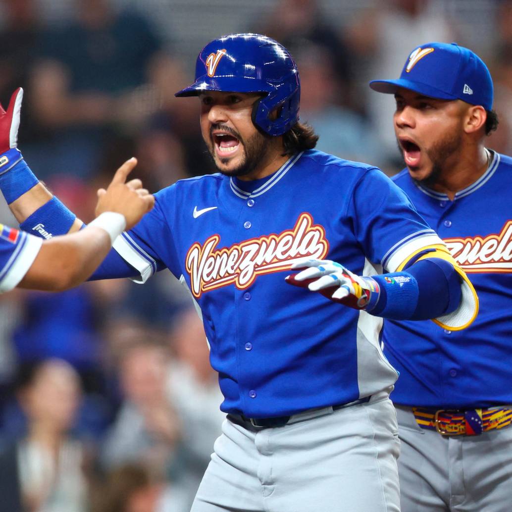 El beisbolista venezolano Eugenio Suárez fue una de las figuras del encuentro entre su país y el seleccionado de Italia. Foto: AFP