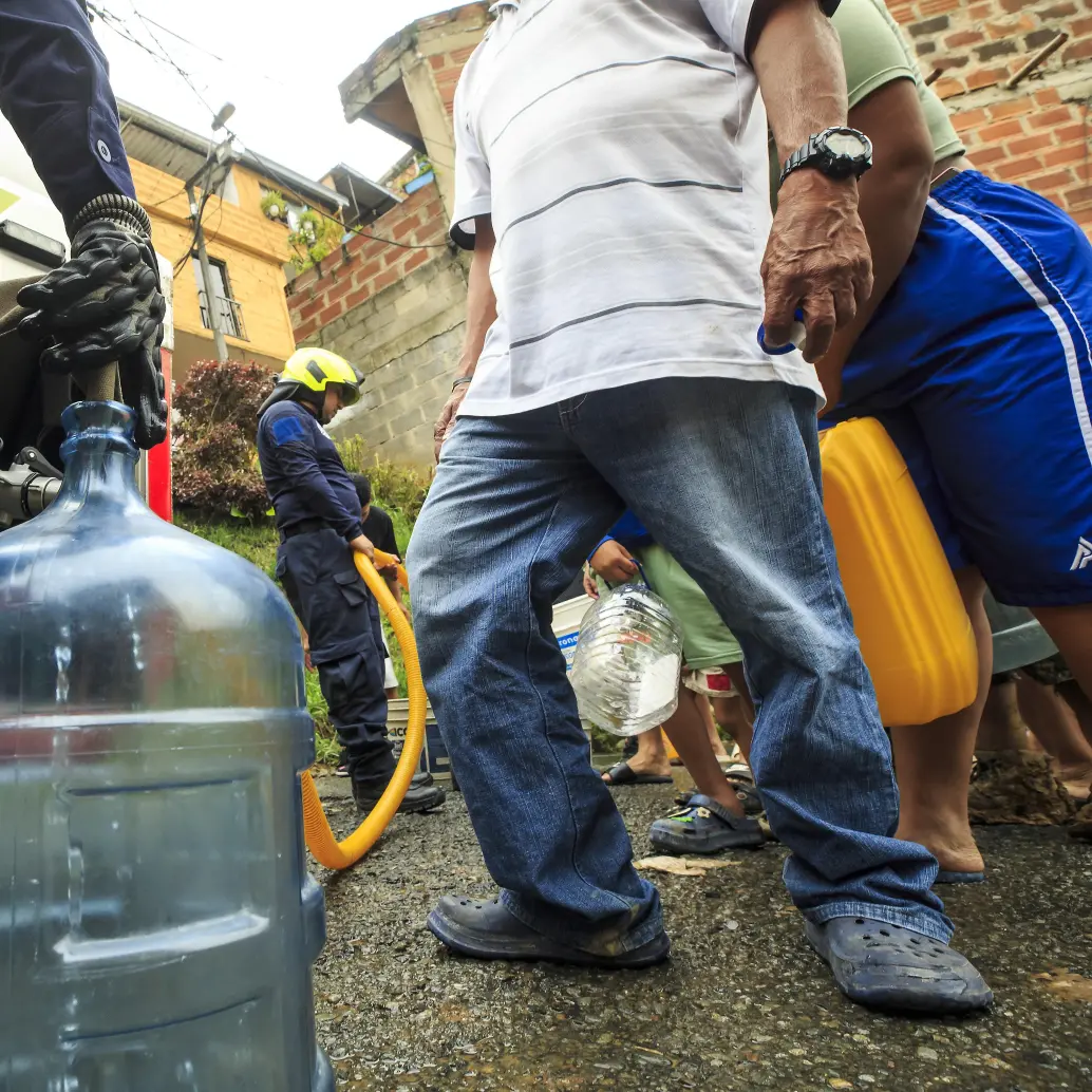 Imagen de referencia de un corte de agua en el Aburrá. Foto: Andrés Camilo Suárez Echeverry.