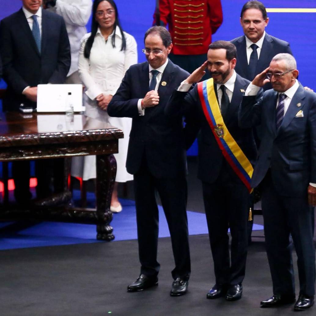 El presidente Abelardo de la Espriella se posesionó este 7 de agosto en Cali. FOTO: COLPRENSA