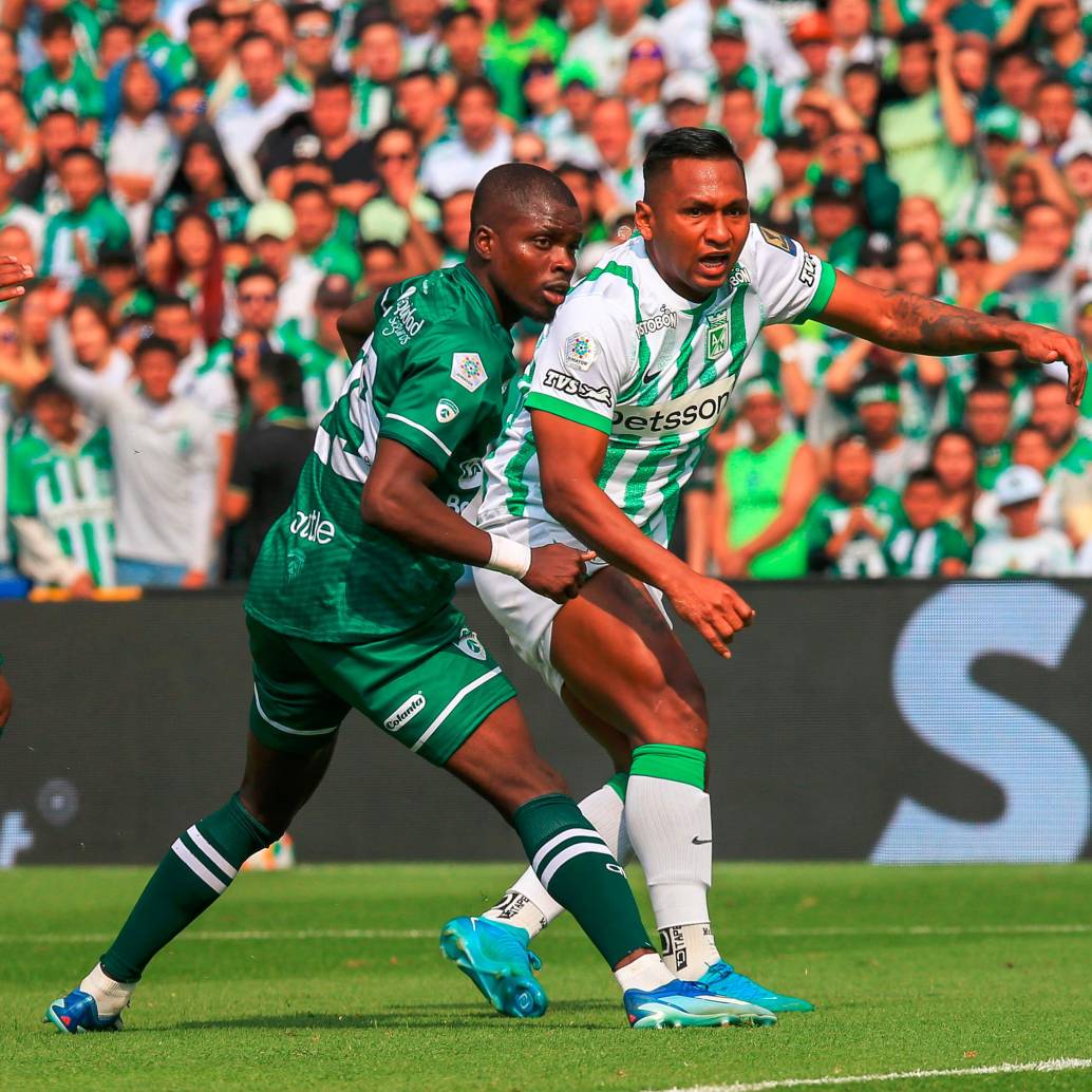 En la imagen aparece Alfredo Morelos, quien posiblemente sea inicialista frente al conjunto asegurador. FOTO COLPRENSA