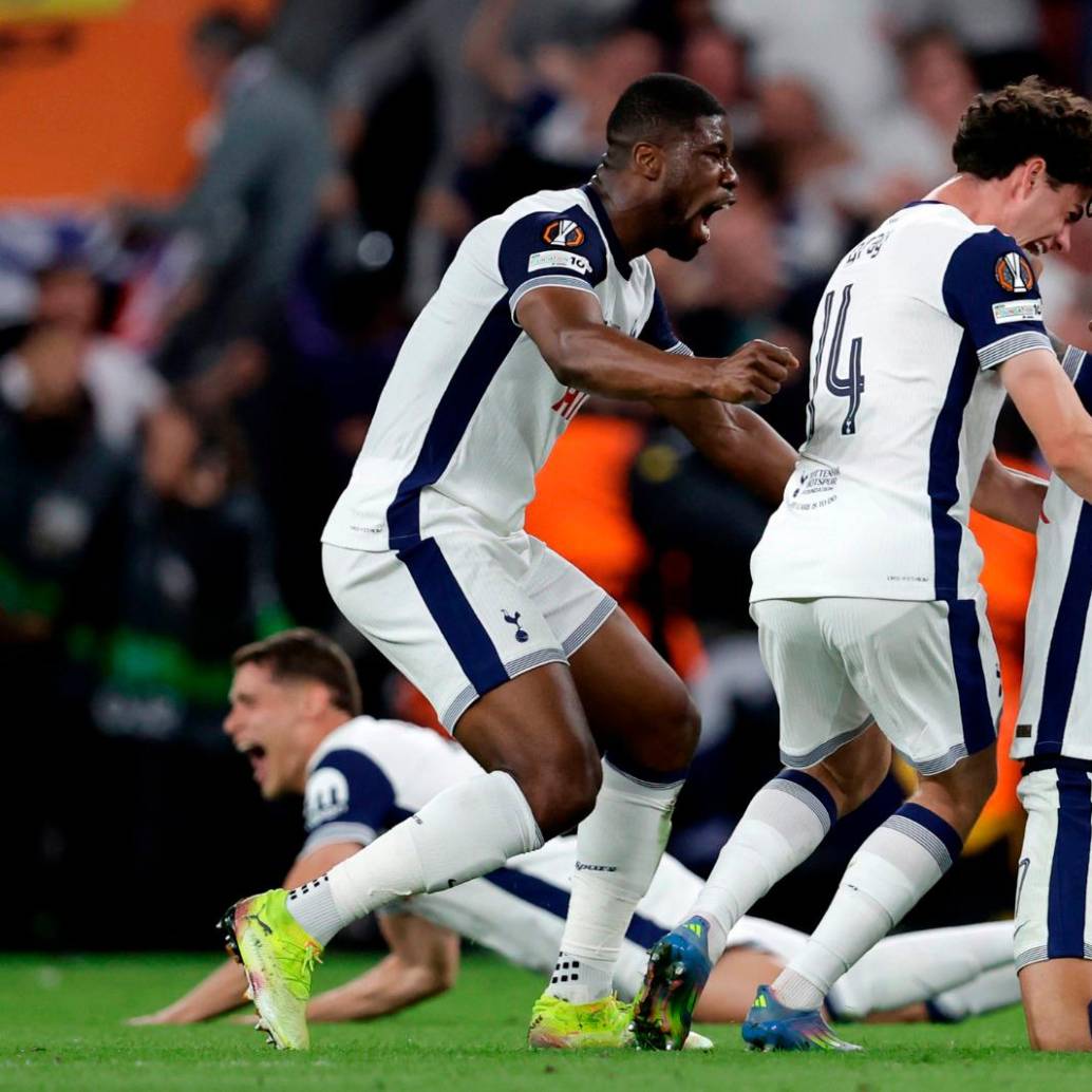 Festejo del Tottenham, que volvió a ganar título después de muchos años. FOTO GETTY