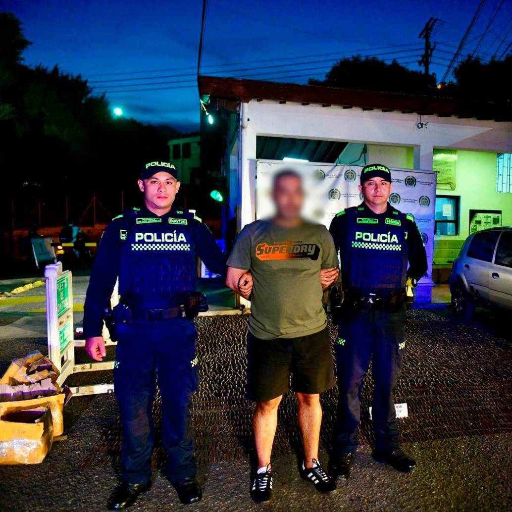 Lo encontraron con 9.000 balas/FOTO: POLICÍA NACIONAL