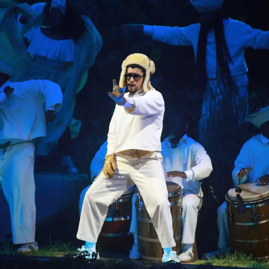 Bad Bunny se presentó ante miles de asistentes en el Estadio Nacional de Lima como parte de su gira mundial. Foto de archivo GETTY