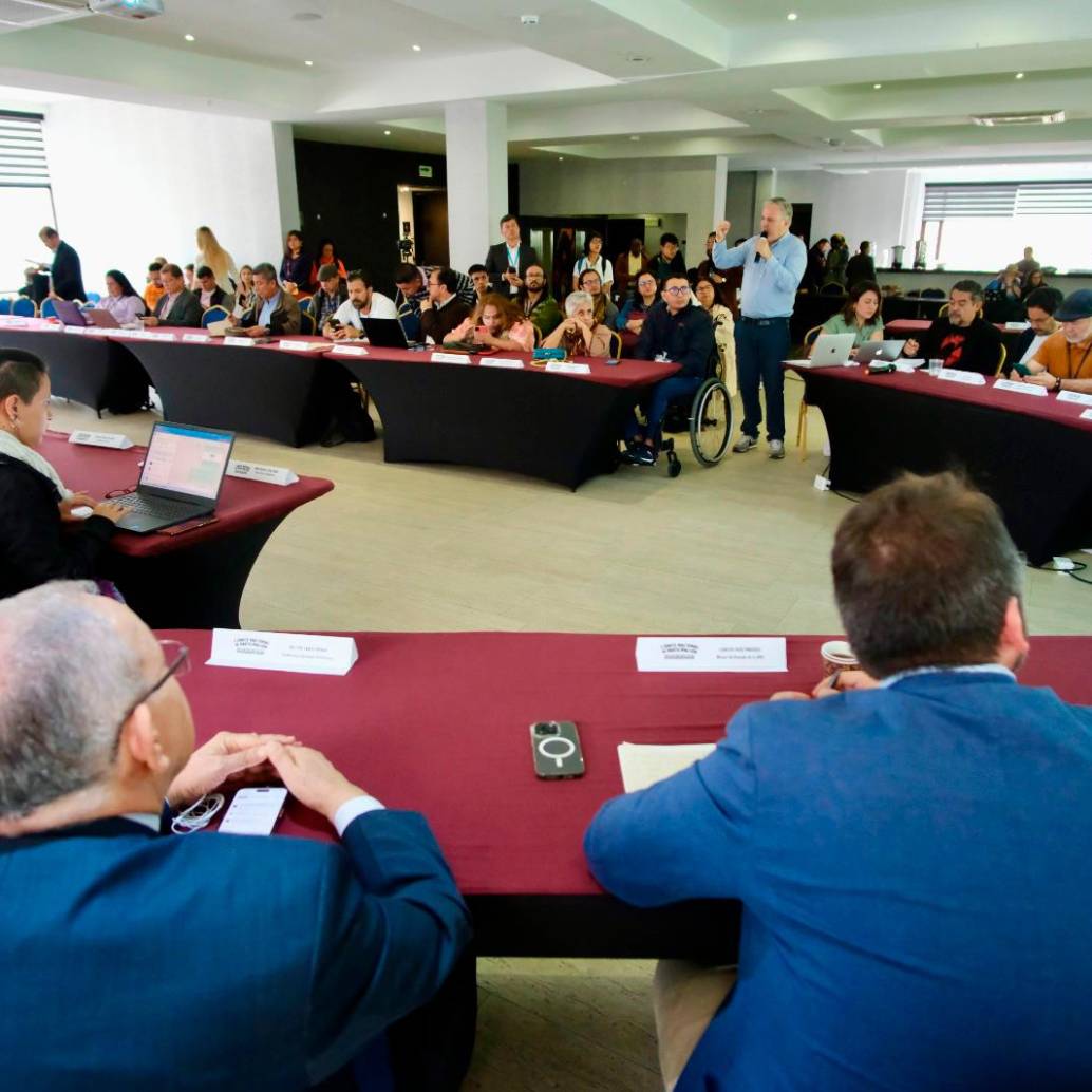 Los diálogos con el ELN pasan por un momento convulso durante su encuentro en Caracas. Foto: Delegación de Paz del Gobierno 