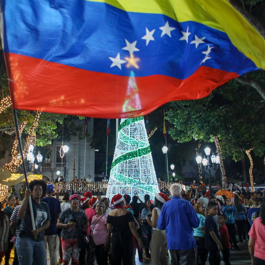 A pesar de los esfuerzos por teñir el ambiente de fiesta, el telón de fondo de esta celebración es de alta complejidad. La tensión política interna sigue siendo una constante, con una profunda polarización que afecta todos los aspectos de la vida pública. Foto: GETTY