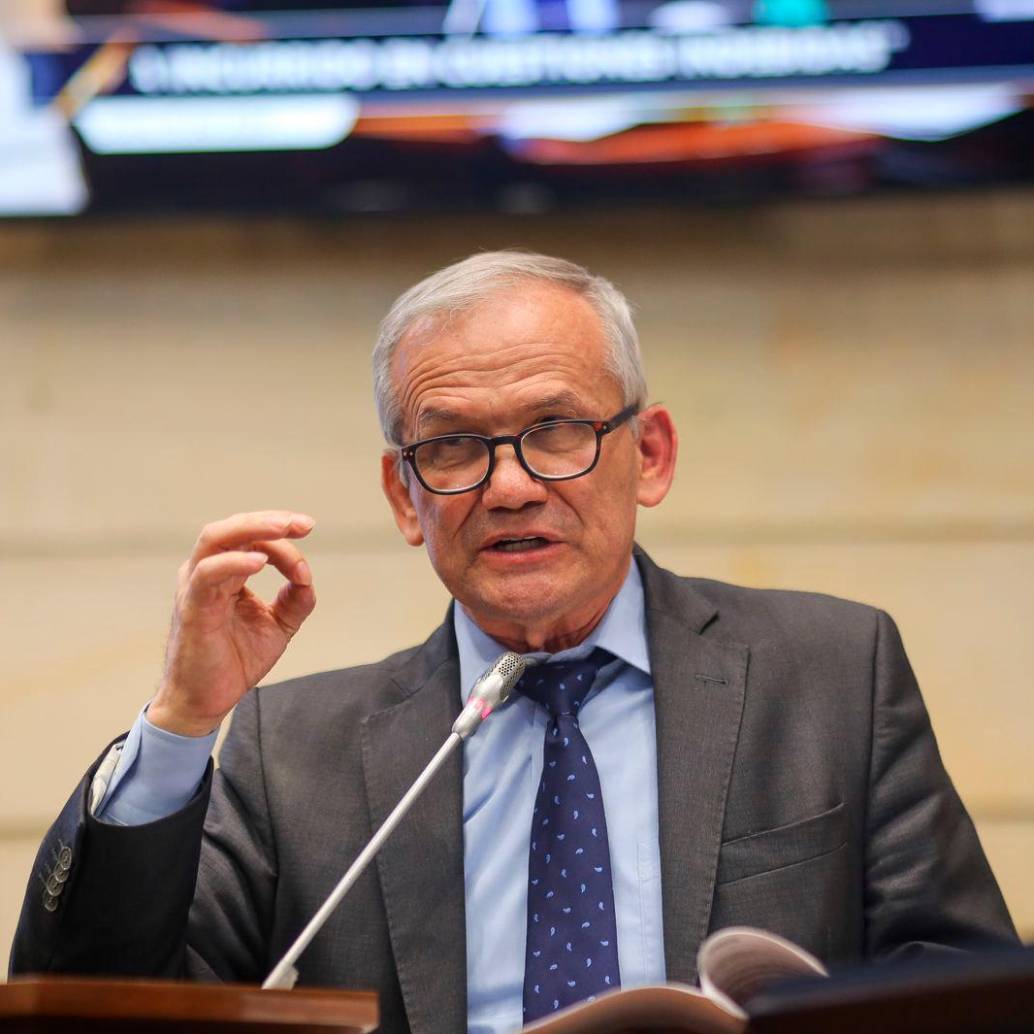 Carlos Ramón González fue director del Dapre y de la Dirección Nacional de Inteligencia en el Gobierno de Gustavo Petro. FOTO: Colprensa
