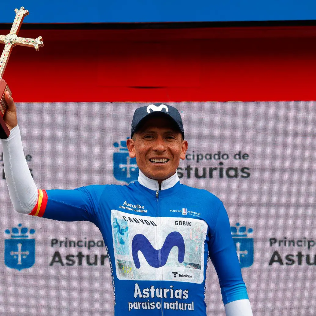 El ciclista colombiano Nairo Quintana consiguió su tercer título en la Vuelta a Asturias. Foto: tomada del x de @Movistar_Team