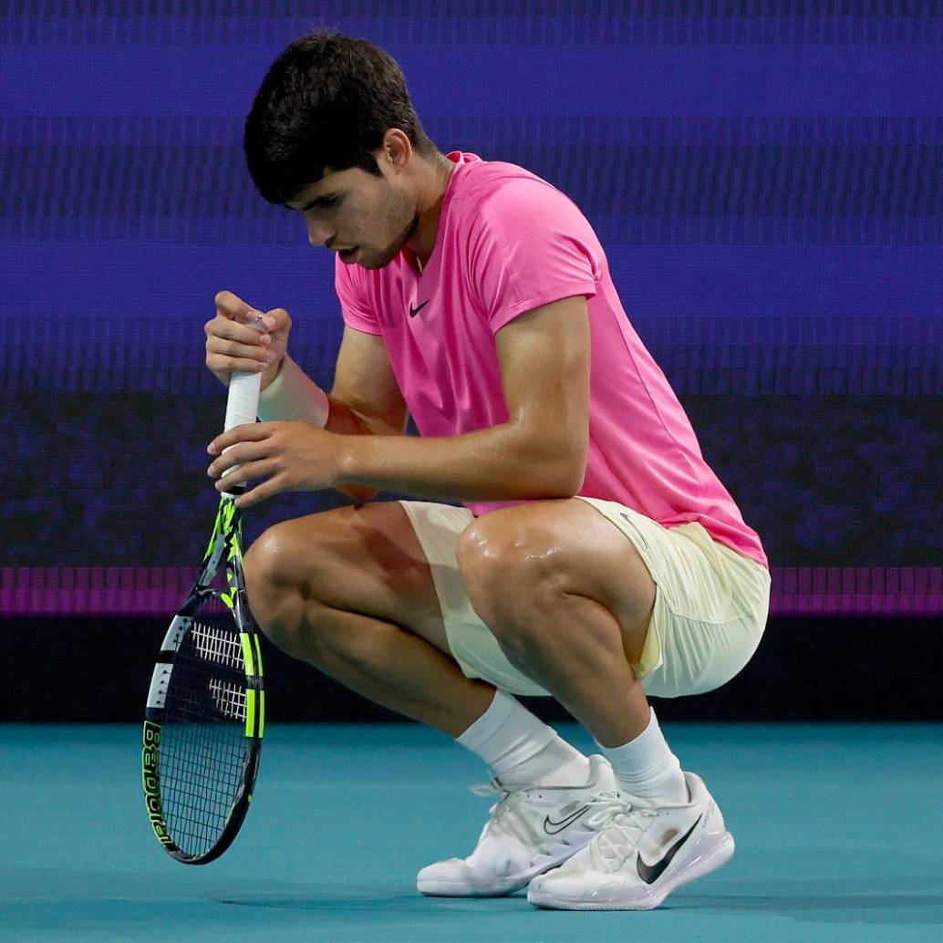 Carlos Alcaraz ha sufrido 11 lesiones en los cinco años que ha competido en la élite del tenis. Esta es la primera vez que sufre un percance en la muñeca derecha. FOTO: <b>GETTY</b>