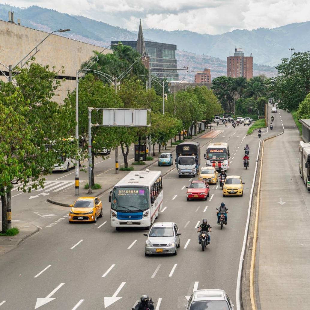 Para el transporte público colectivo metropolitano (buses y micros), el aumento en las rutas intermunicipales oscilará entre $300 y $550, dependiendo de la distancia. FOTO: Cortesía Área Metropolitana