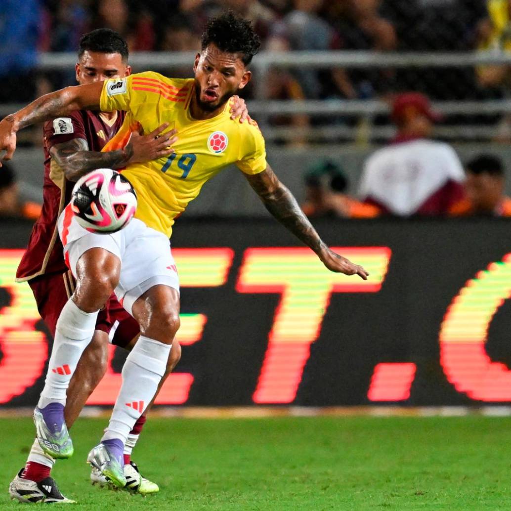 Luis Javier Suárez es uno de los delanteros colombianos que mejor proyección tienen en el fútbol de Europa. FOTO: AFP