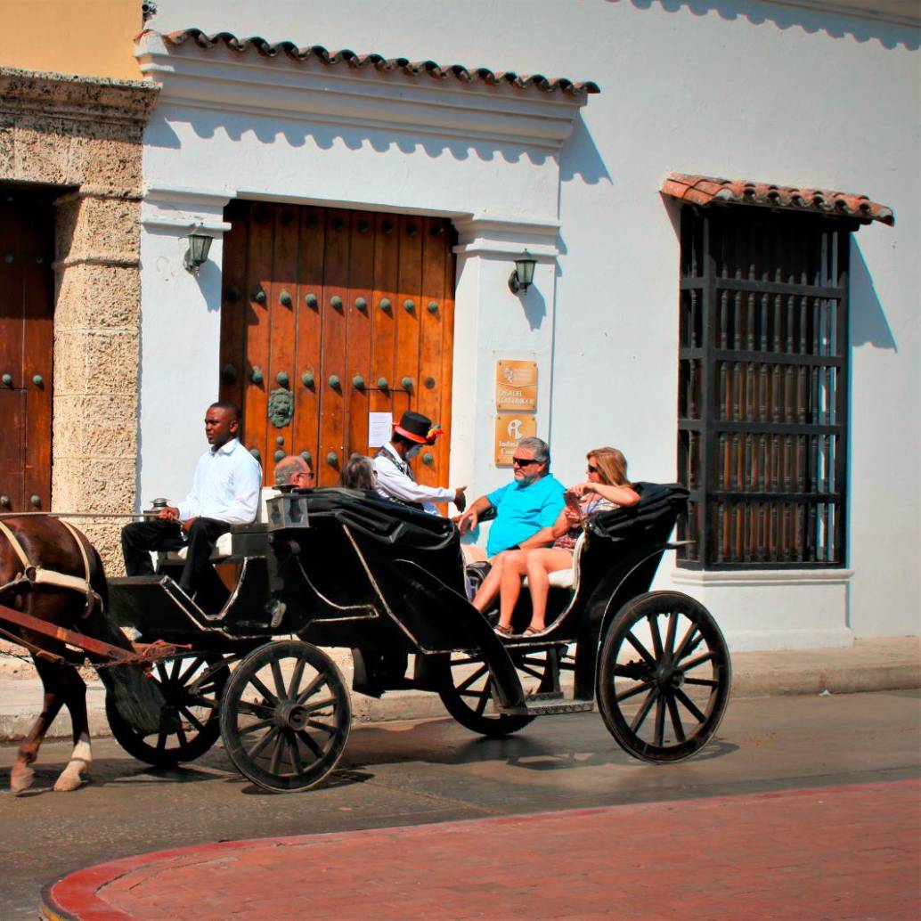 62 coches eléctricos reemplazarán los tradicionales coches de caballos de Cartagena. FOTO GETTY