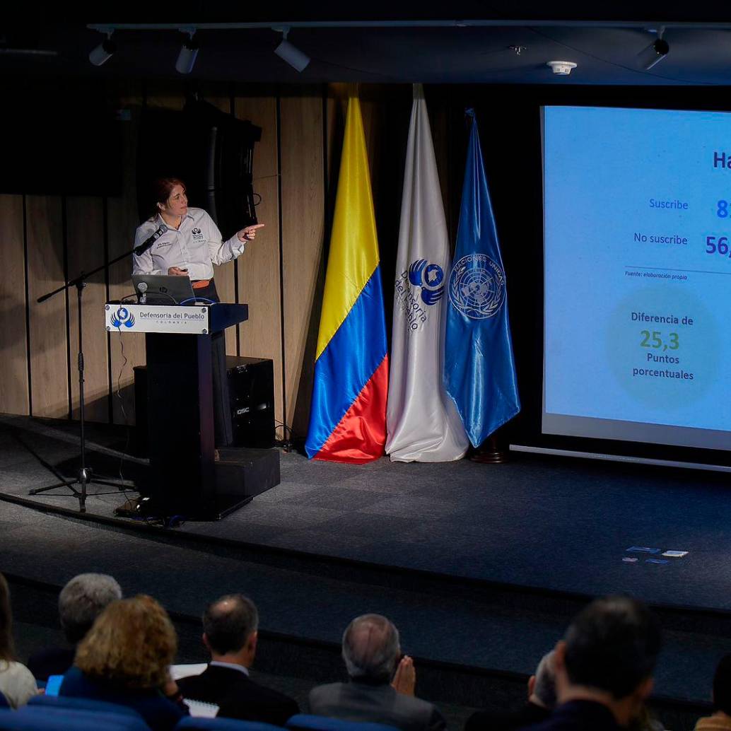 La defensora Iris Marín instó a fortalecer protocolos contra la violencia política, el diálogo democrático y la difusión de información verificada durante la campaña. FOTO: DEFENSORÍA DEL PUEBLO