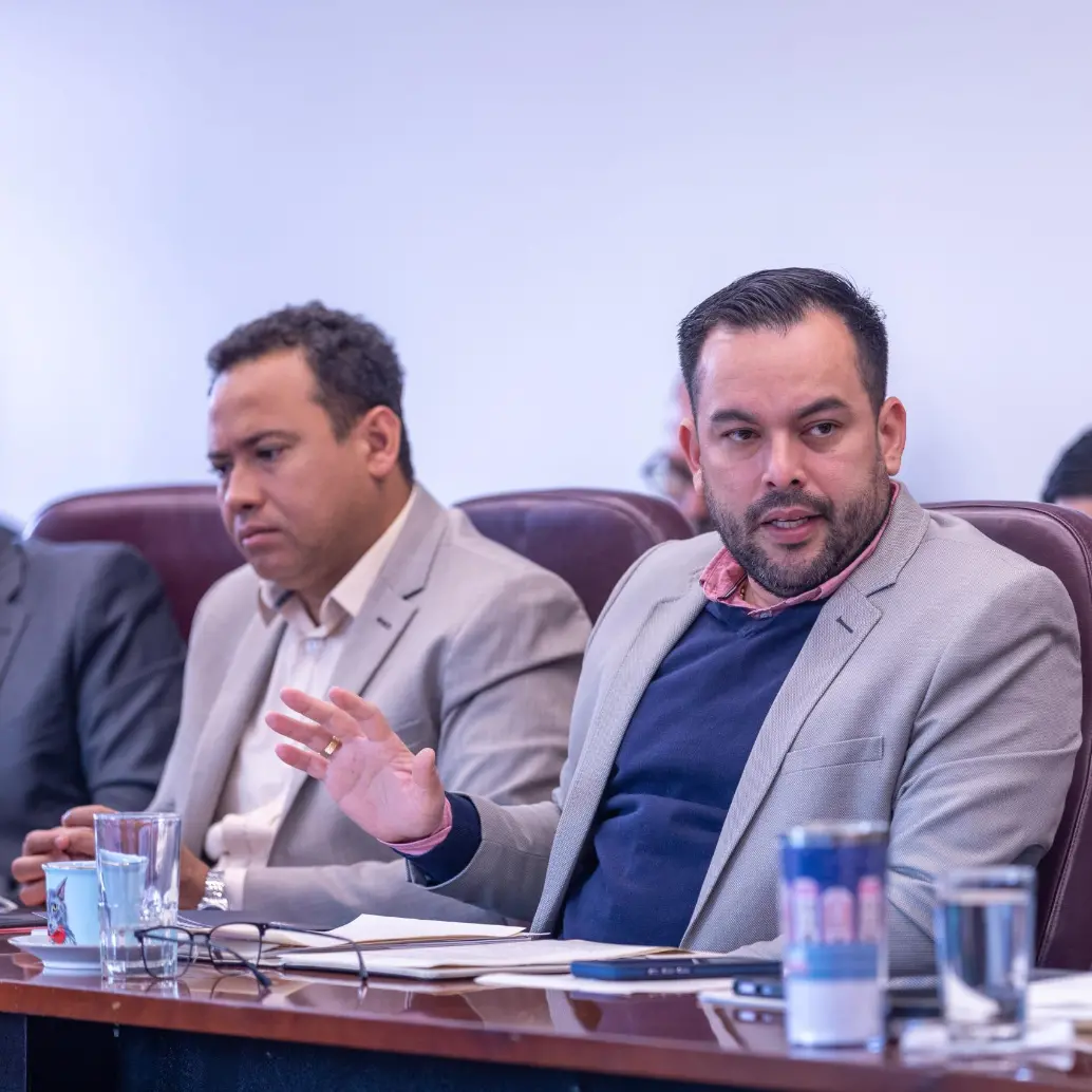 El Gobierno Nacional, a través del ministro de Minas y Energía, Edwin Palma, socializó con el sector gas las 20 medidas para garantizar la seguridad energética. Foto: MinEnergía