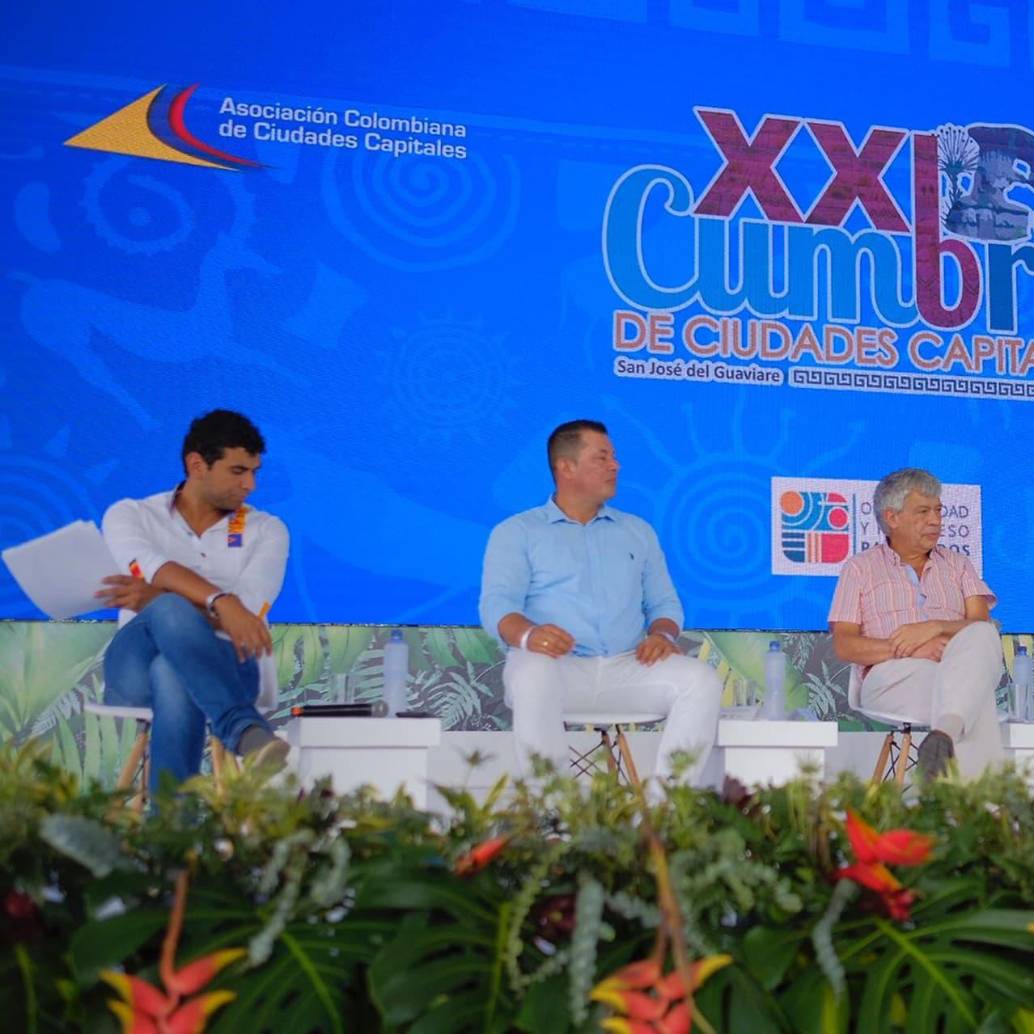  En la XXI Cumbre de Asocapitales que se cumplió en San José del Guaviare, los alcaldes de las ciudades capitales hablaron sobre el plan nacional de desarrollo, evento al que asistió el director de Planeación Nacional, Jorge Iván González. (Colprensa-DNP).