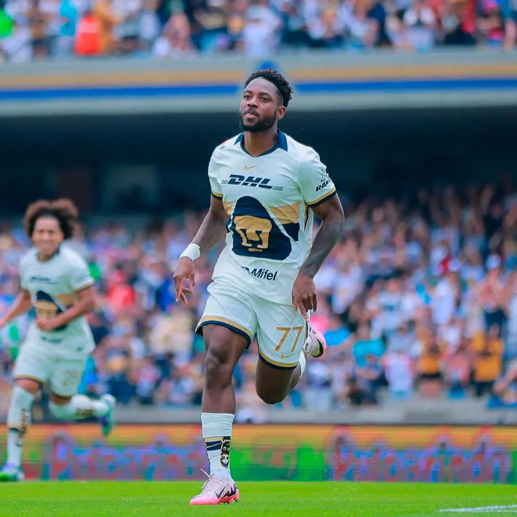 Álvaro Angulo, de 28 años, jugó 25 partidos con Independiente y convirtió 5 tantos. Ahora espera consolidarse en Pumas de México. FOTO X-Pumas