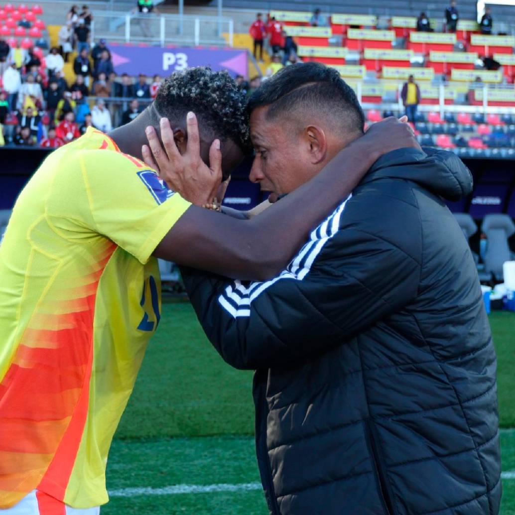 César Torres podrá contar con Néiser Villarreal para el partido por el tercer lugar luego de que el delantero, goleador del Mundual con 5 tantos, se perdiera la semifinal por acumulación de tarjetas amarillas. FOTO GETTY
